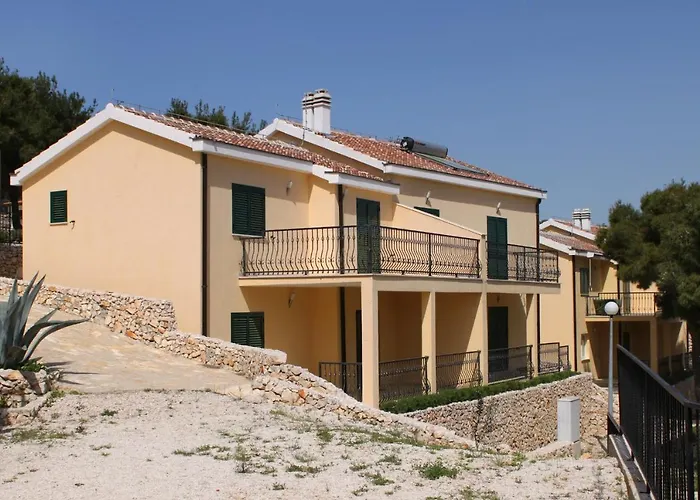 Apartment By The Sea - 3262 Rogoznica (Sibenik-Knin)