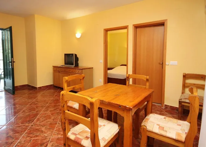 By The Sea - 3262 Apartment Rogoznica (Sibenik-Knin)